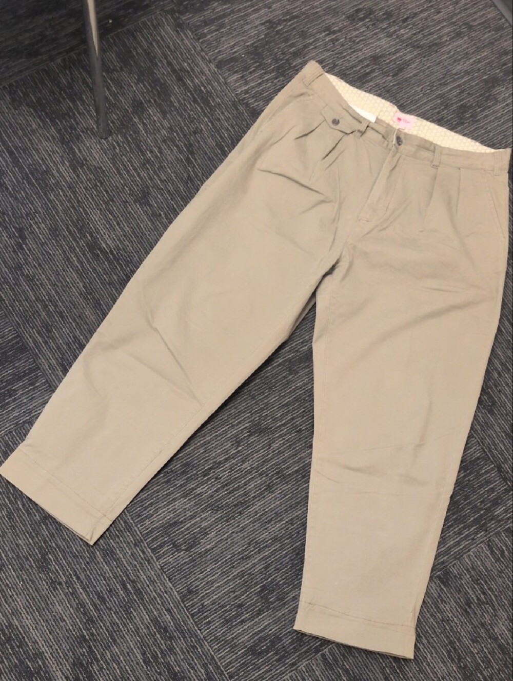 Beams Made in Japan - Loose Taper Tan Chino
